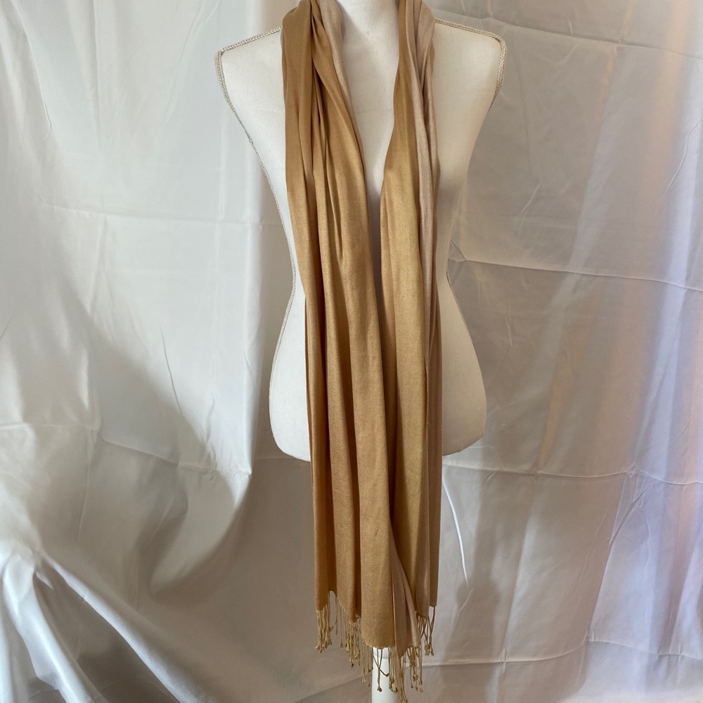 Two-toned gold/tan scarf with fringe